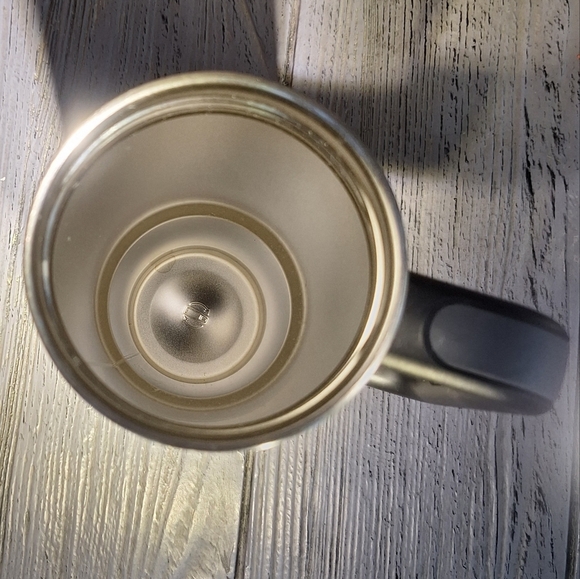 Stanley Black Travel Mug with Handle Quencher H2.0 FlowState Tumbler 30oz. - Picture 11 of 12